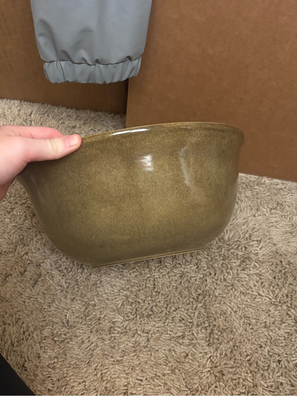 Mixing bowl